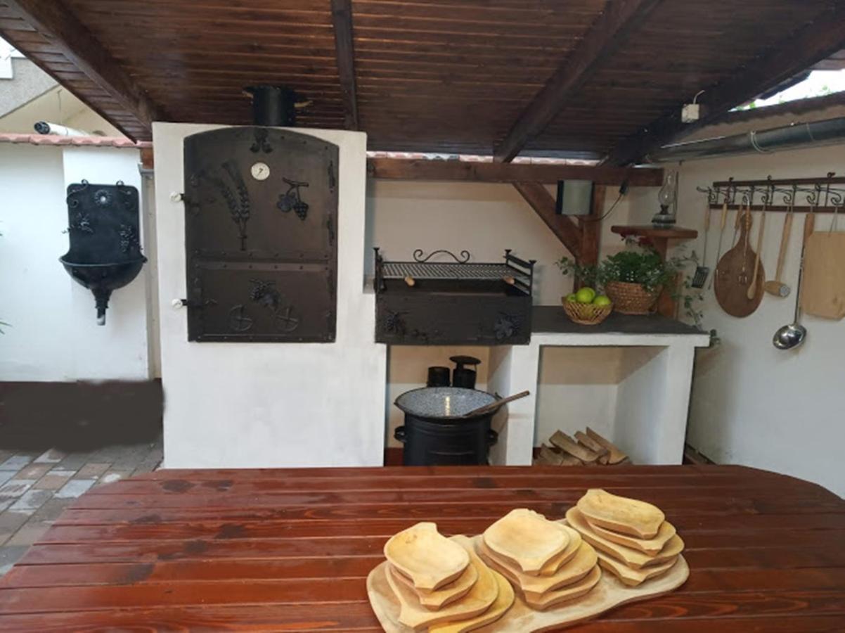 Bazsi Apartman Hajdúszoboszló 外观 照片