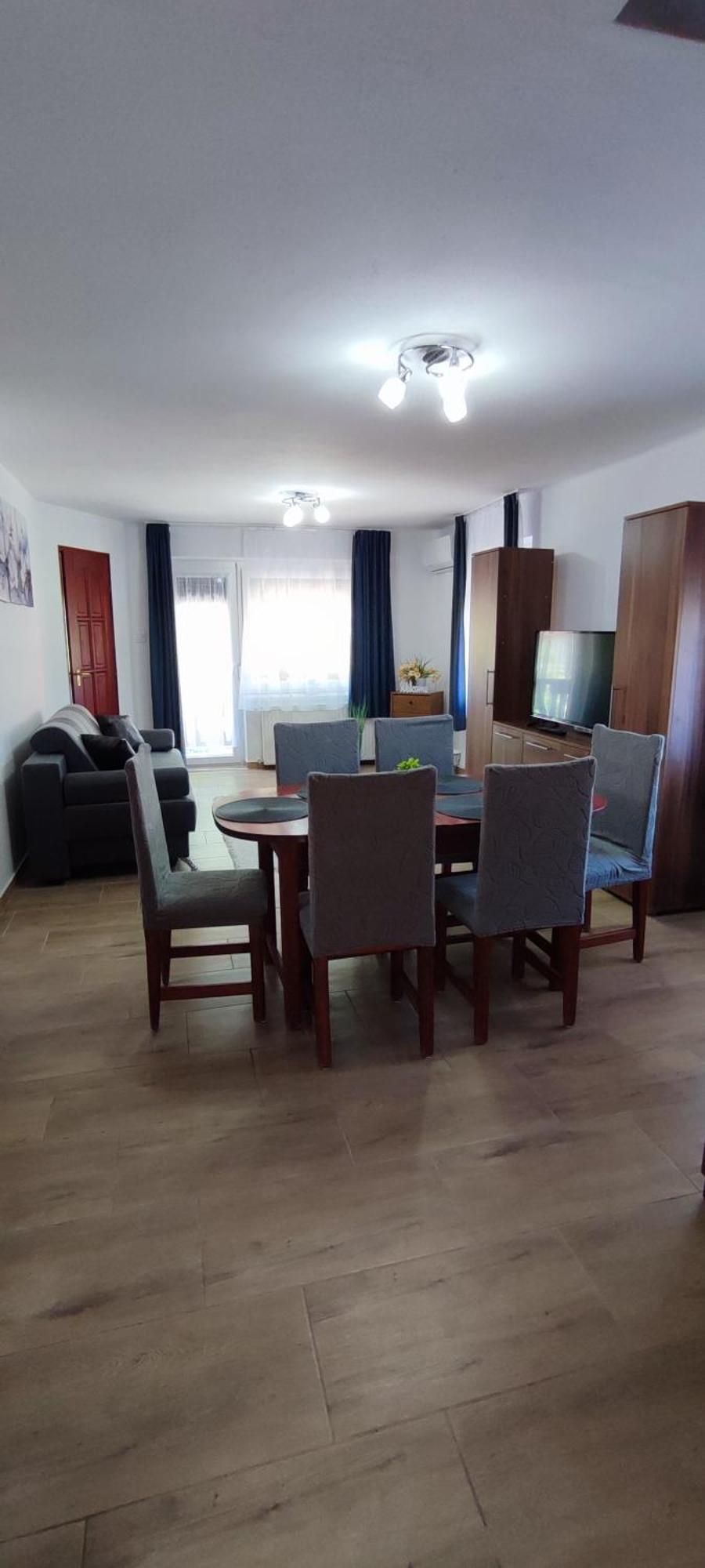 Bazsi Apartman Hajdúszoboszló 外观 照片