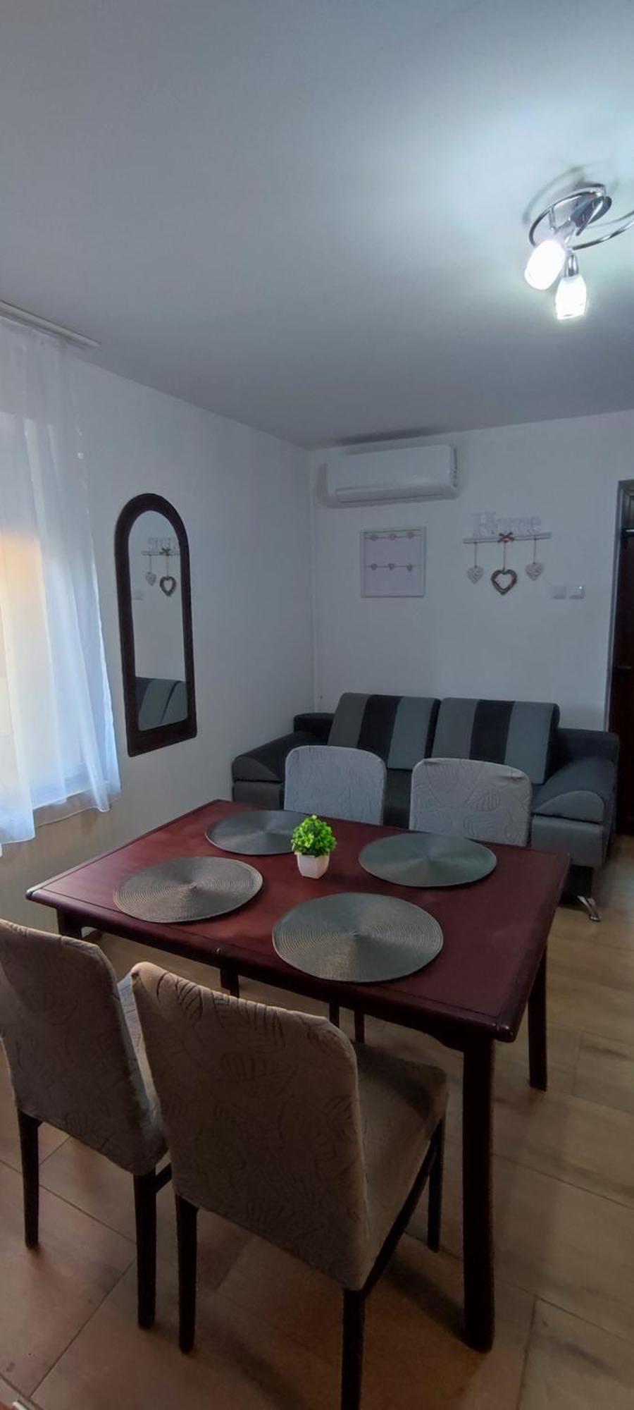 Bazsi Apartman Hajdúszoboszló 外观 照片