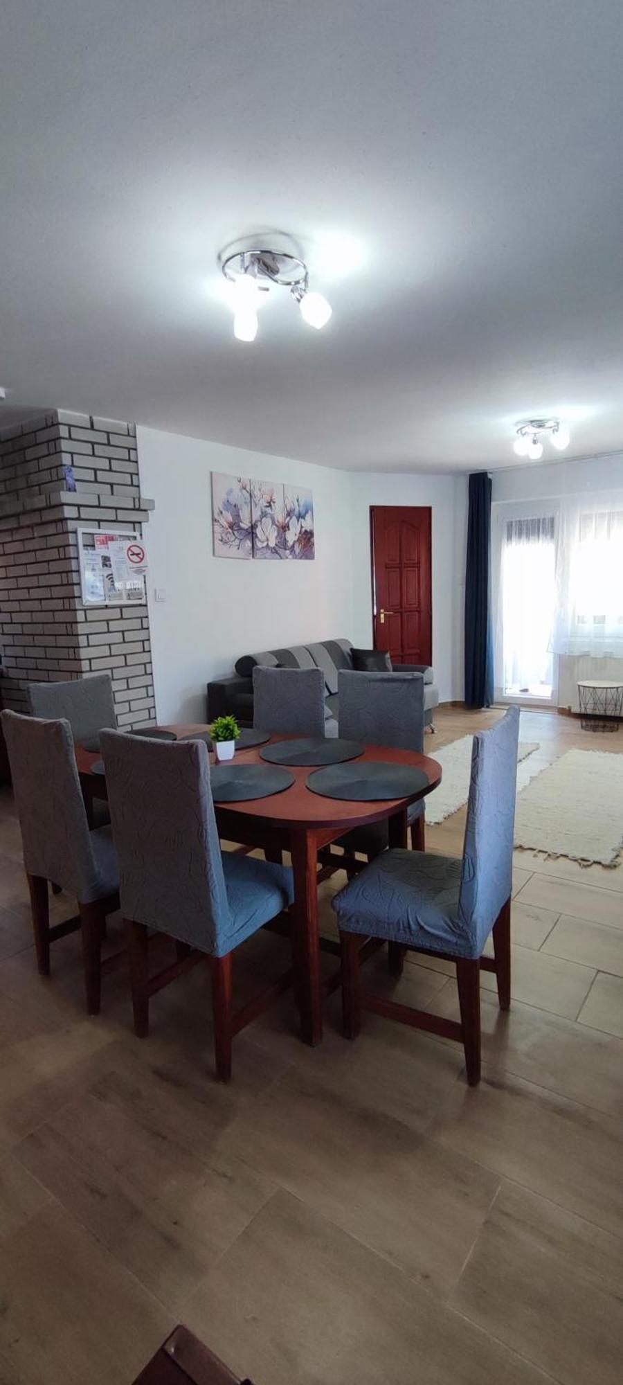 Bazsi Apartman Hajdúszoboszló 外观 照片
